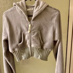 Wet seal sweater crop top long sleeve zip L